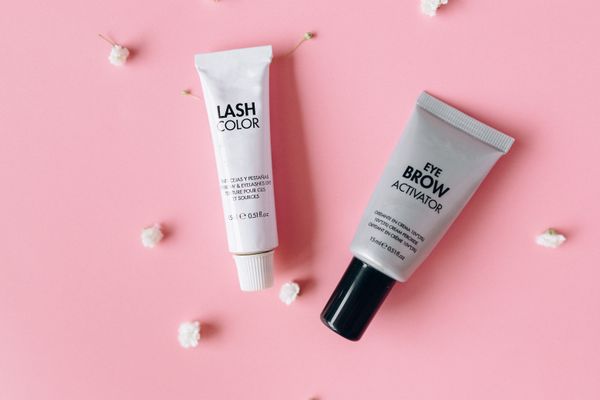 Browlamination & Brow Styling