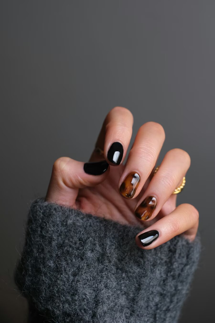 Professionelle Maniküre bei LaCuraNails